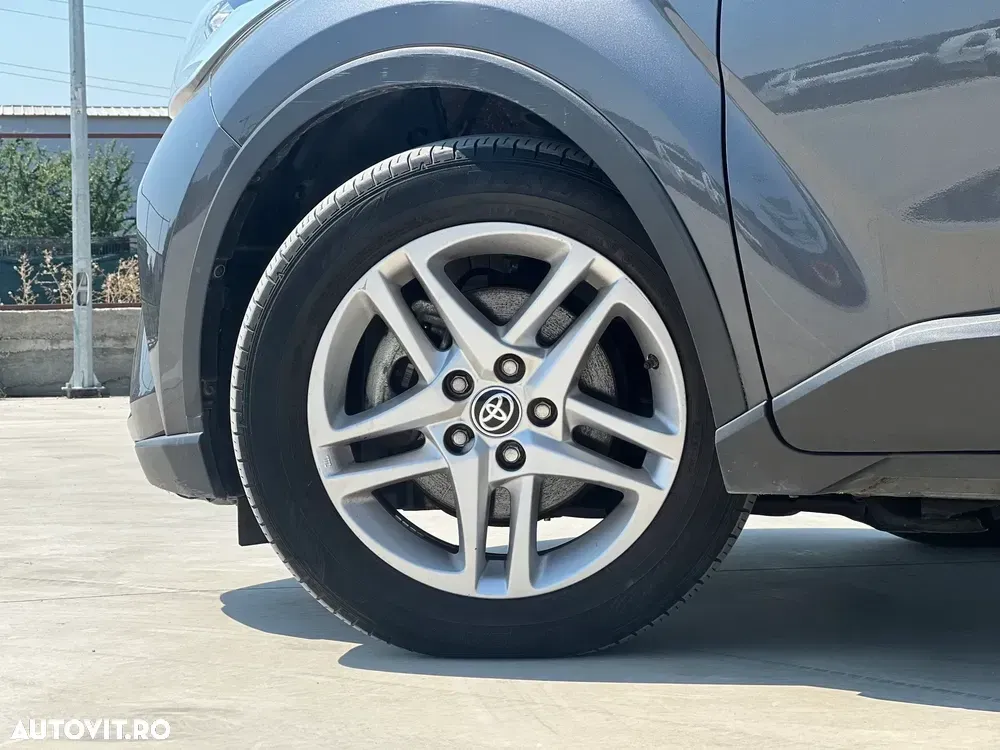 Toyota C-HR 1.8 HSD 122 CP 4x2 CVT Style — imagine 5