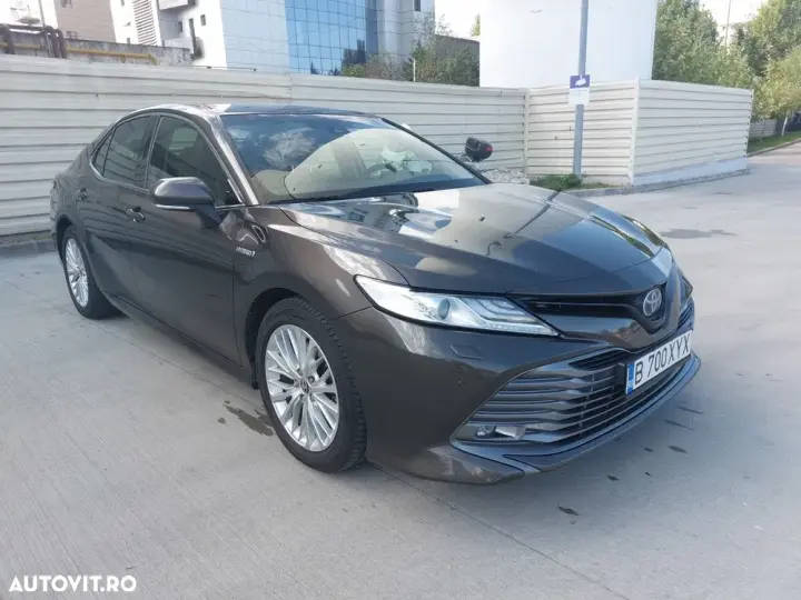 Toyota Camry 2.5 Exclusive