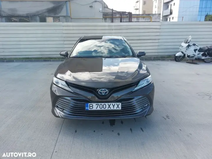 Toyota Camry 2.5 Exclusive