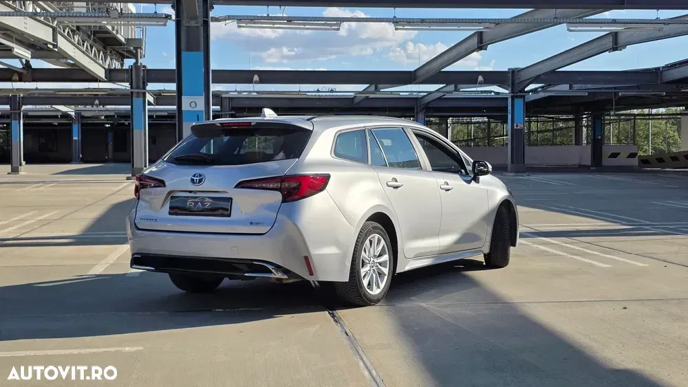 Toyota Corolla XII 1.8 HEV Business — imagine 4