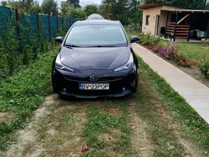 Toyota Prius V Hybrid Executive