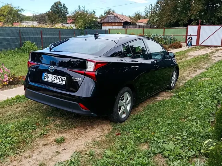 Toyota Prius V Hybrid Executive
