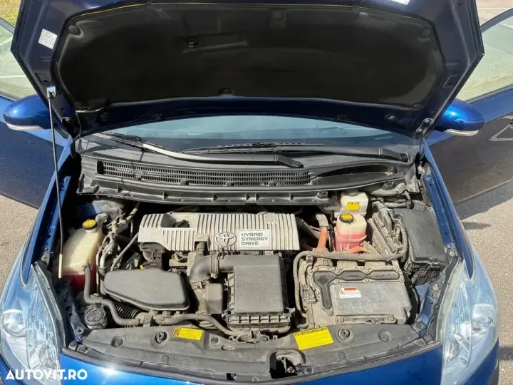 Toyota Prius III Sol Plus