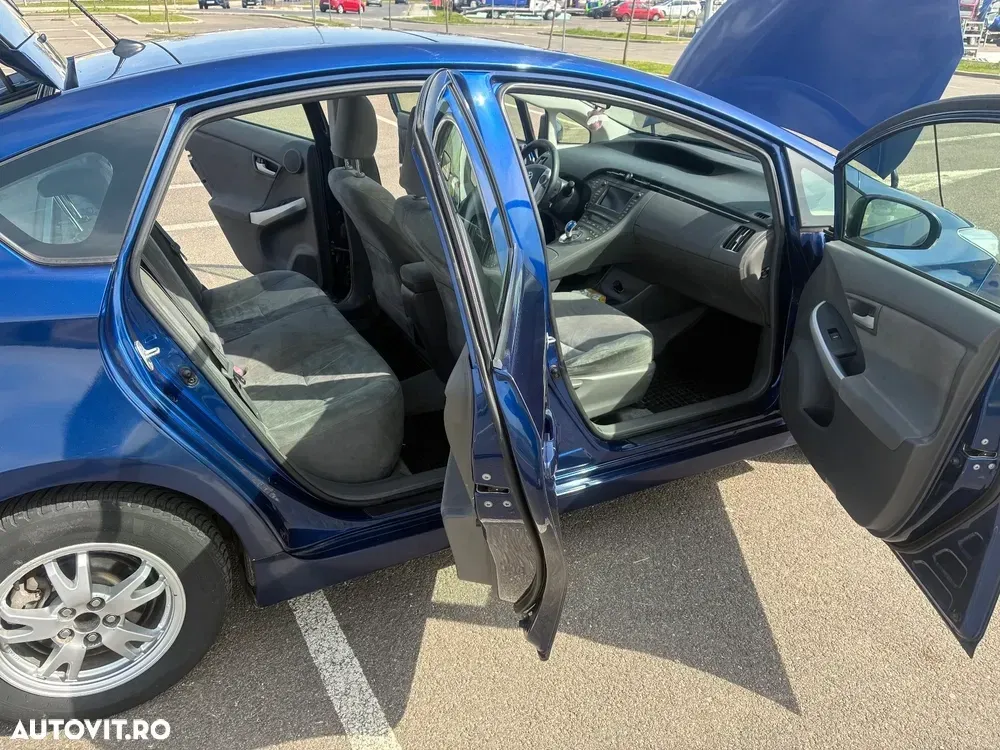 Toyota Prius III Sol Plus — imagine 5