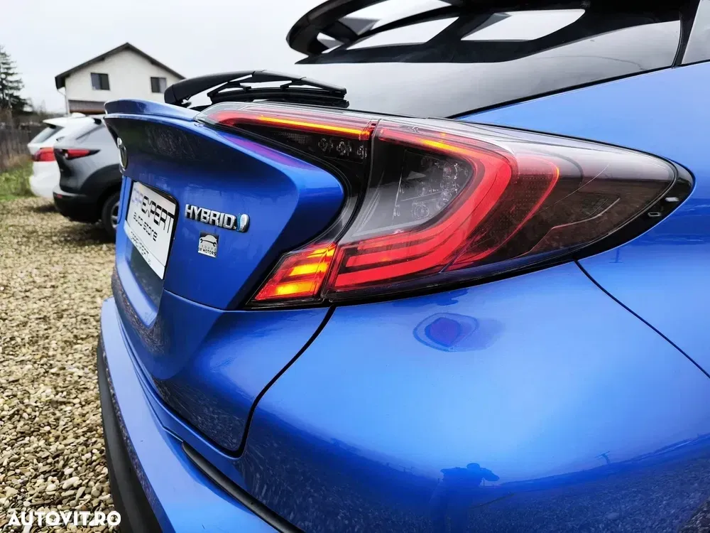 Toyota C-HR — imagine 5