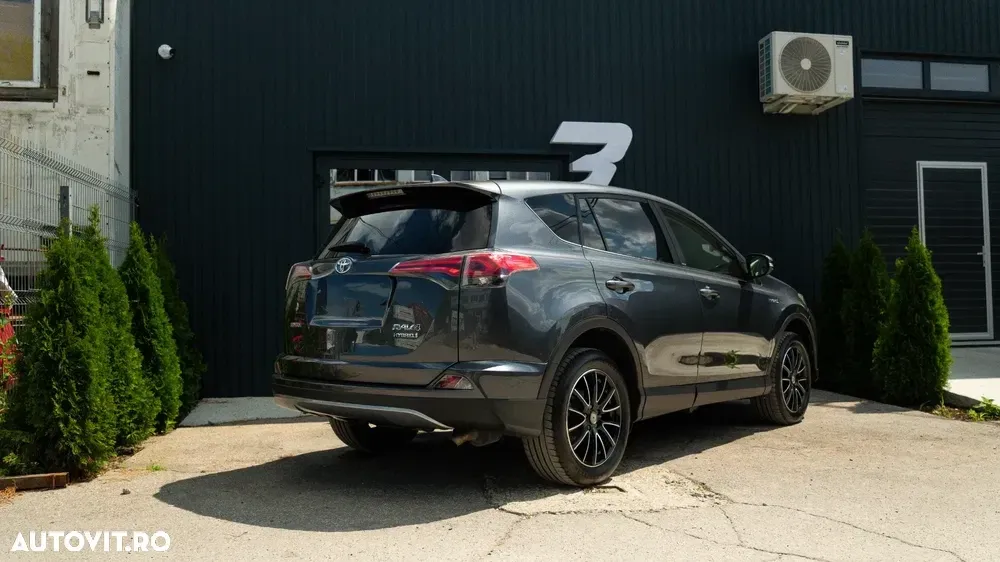 Toyota RAV4 IV 2.5 VVT-i 4x4 Executive — imagine 3