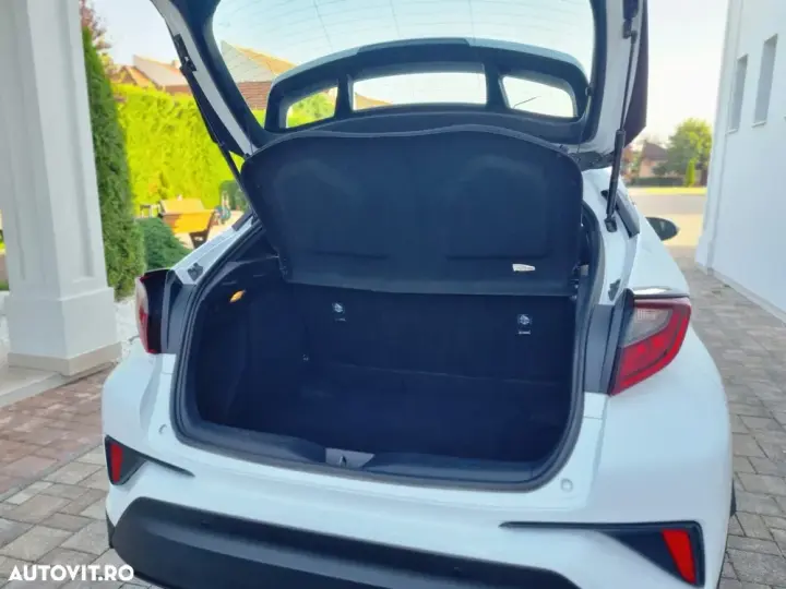 Toyota C-HR Style