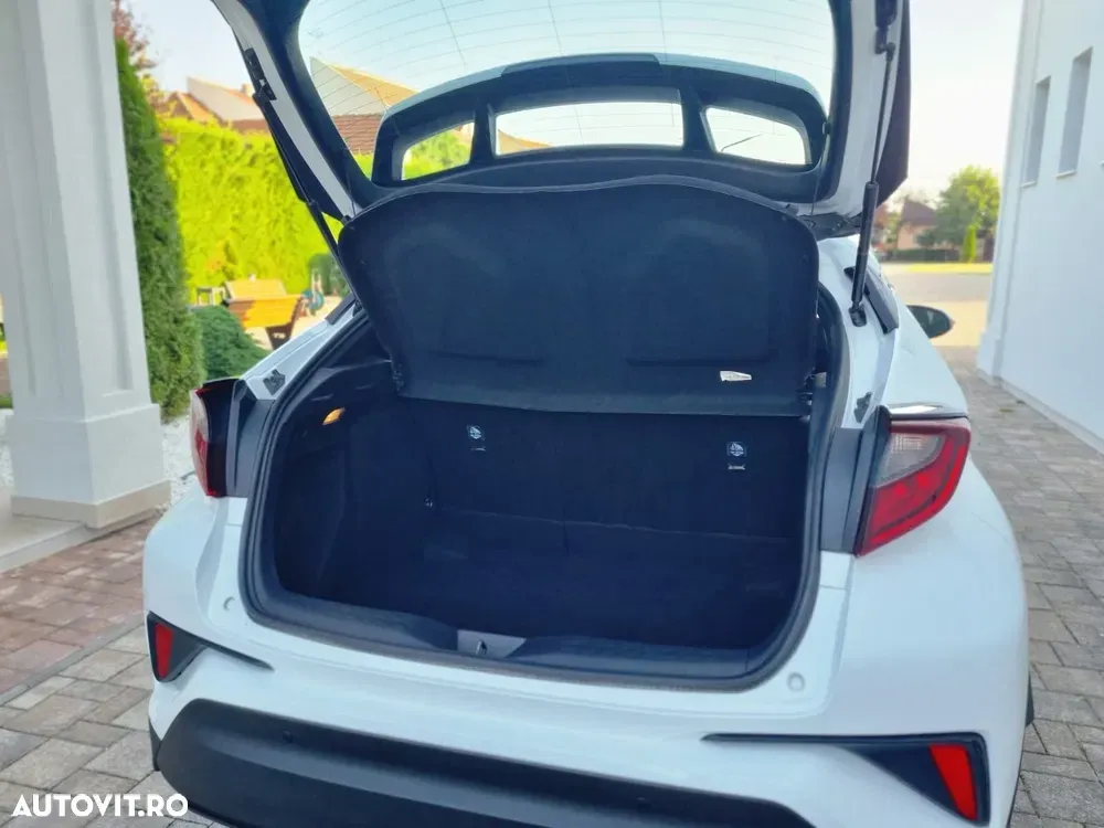 Toyota C-HR Style — imagine 6
