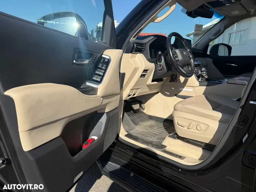 Toyota Land Cruiser 300 — imagine 5