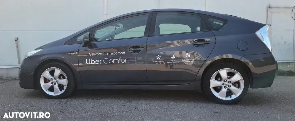 Toyota Prius III Hybrid — imagine 5