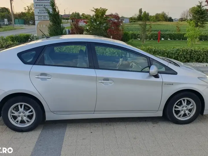 Toyota Prius III Sol