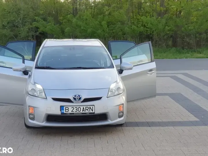 Toyota Prius III Sol