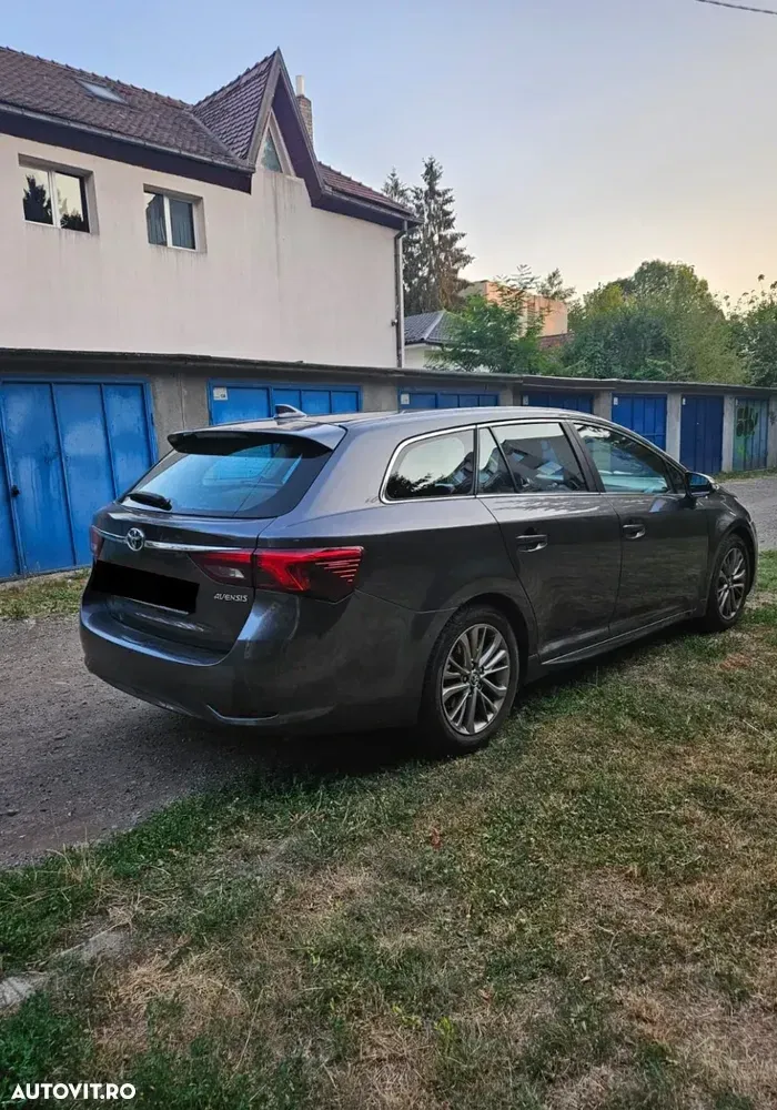 Toyota Avensis III 2.0 D-4D Elegance — imagine 3