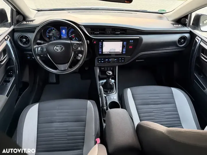 Toyota Auris II 1.2 Turbo Design Edition