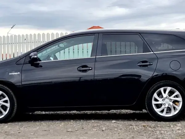 Toyota Auris II