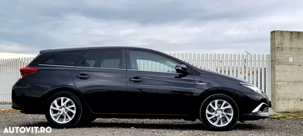 Toyota Auris II — imagine 4