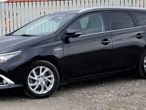 Toyota Auris II