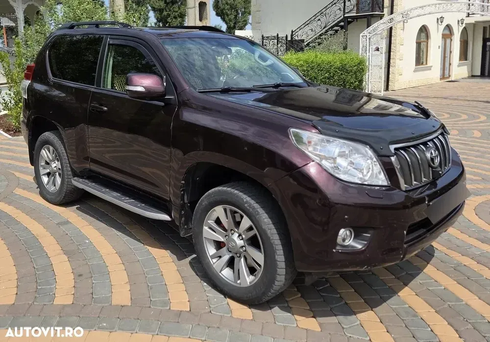Toyota Land Cruiser — imagine 2