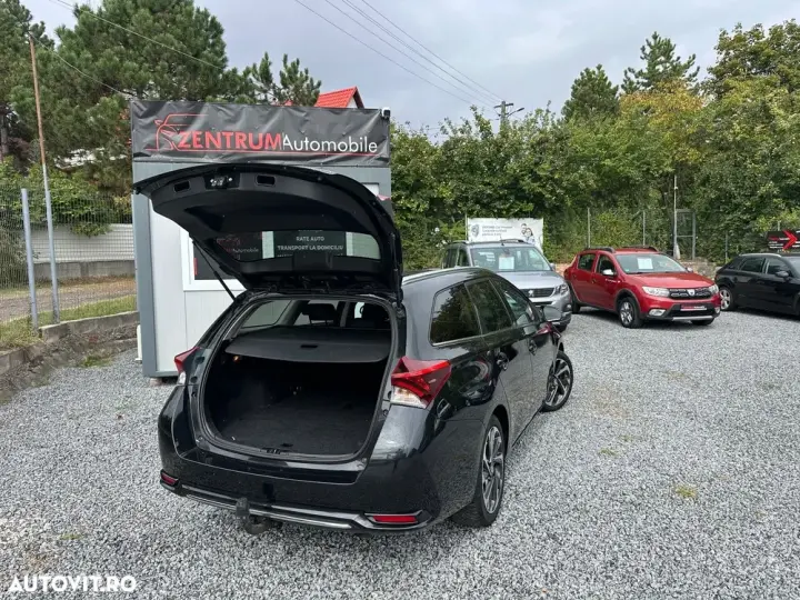 Toyota Auris II 1.6 D-4D Design Edition