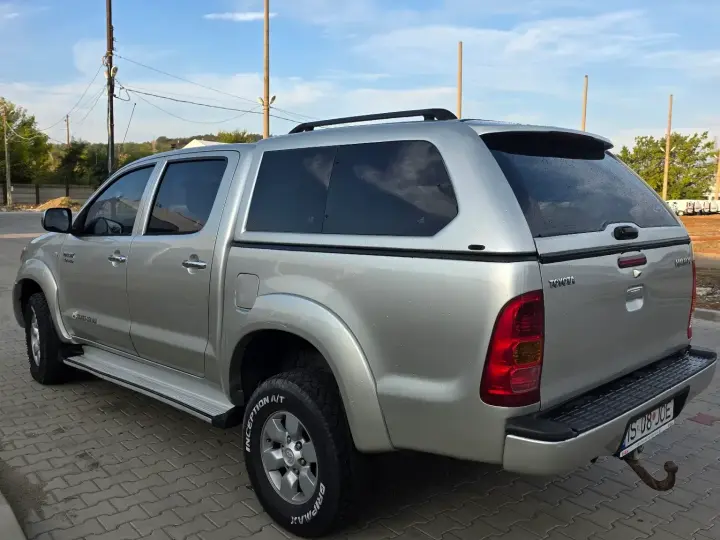 Toyota Hilux VII