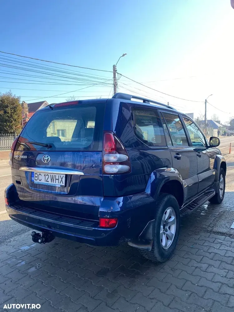 Toyota Land Cruiser 3.0 TD-4D Aut Executive — imagine 3