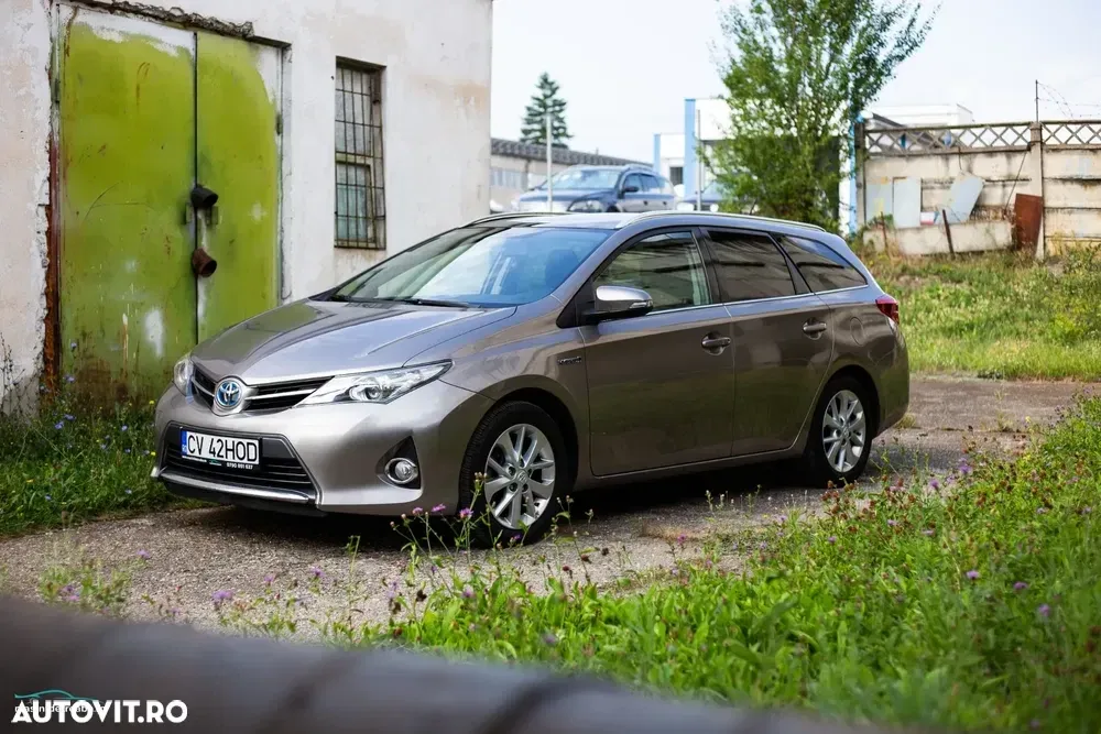 Toyota Auris II — imagine 2