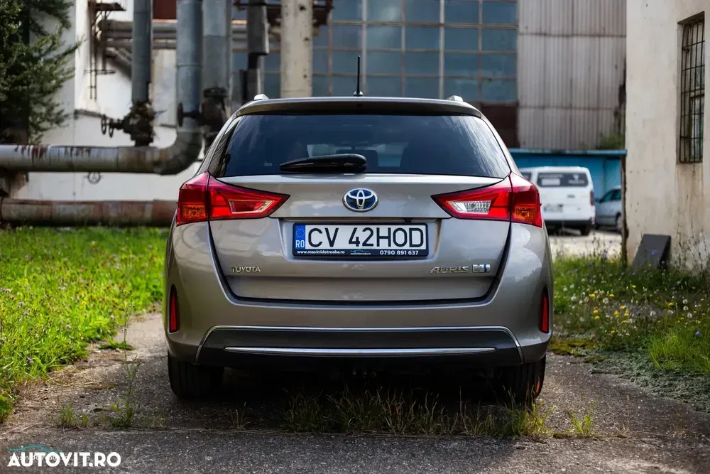 Toyota Auris II — imagine 5