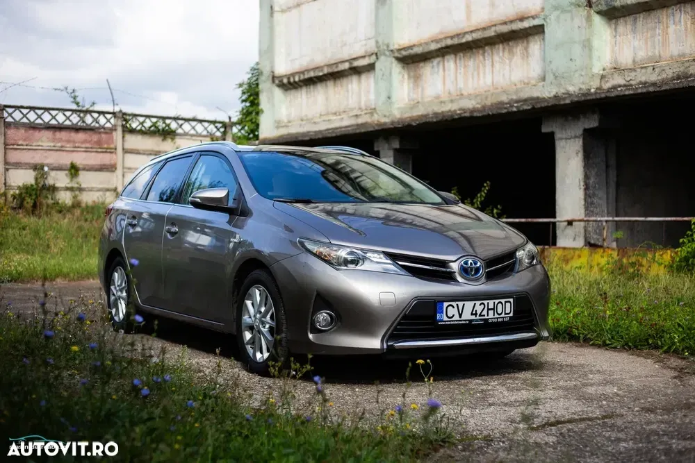 Toyota Auris II — imagine 4