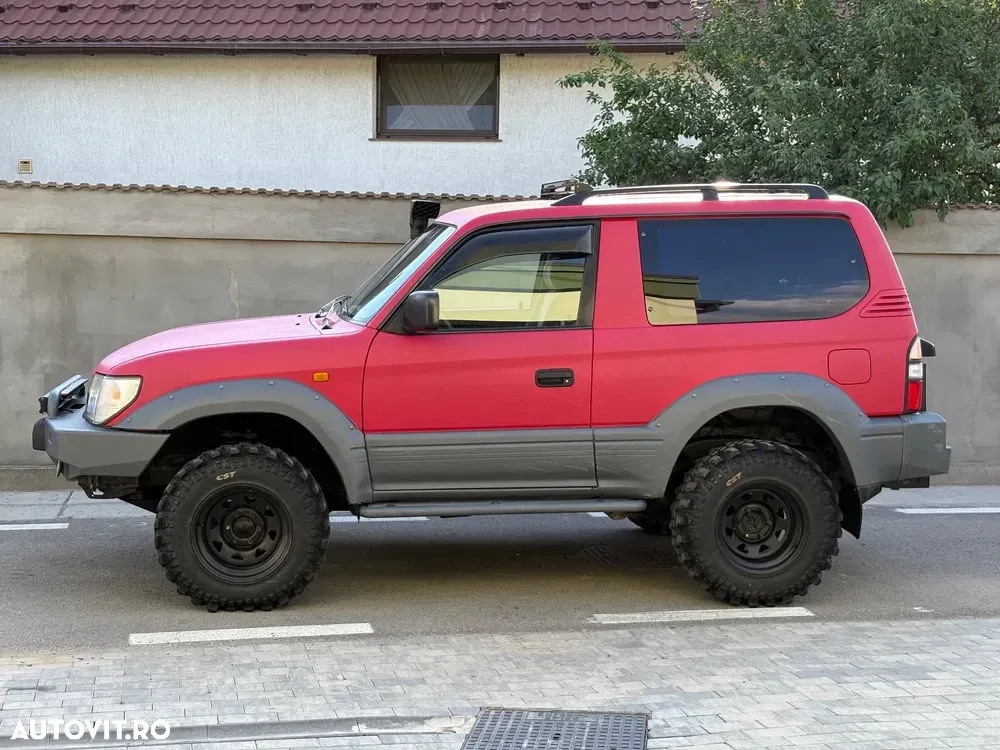 Toyota Land Cruiser — imagine 3