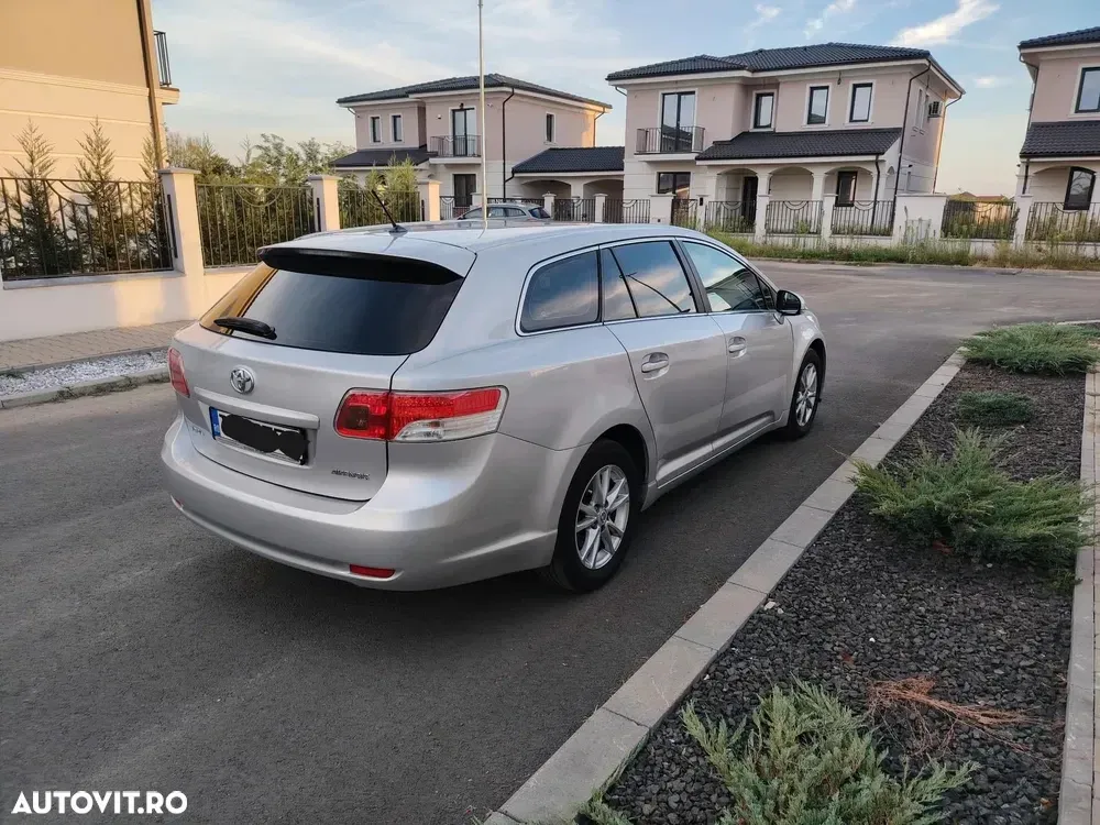 Toyota Avensis III 2.0 D-4D Edition — imagine 4