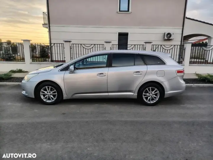 Toyota Avensis III 2.0 D-4D Edition