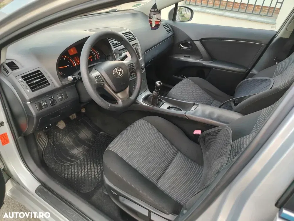 Toyota Avensis III 2.0 D-4D Edition — imagine 6