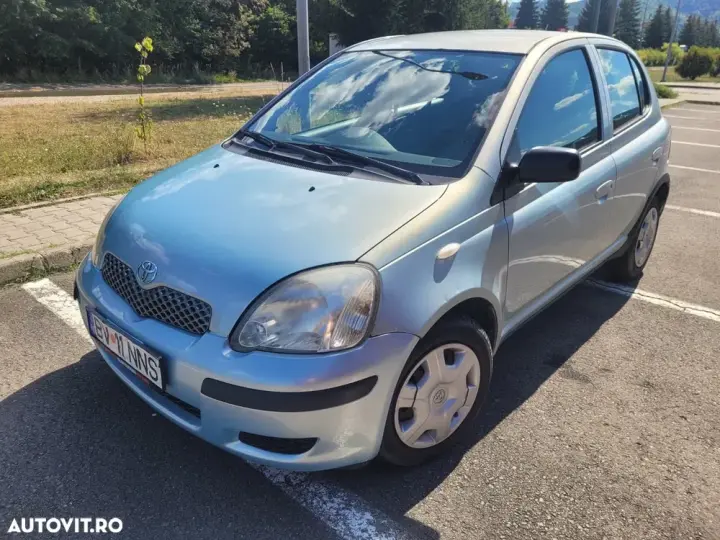 Toyota Yaris 1.0 Base AC