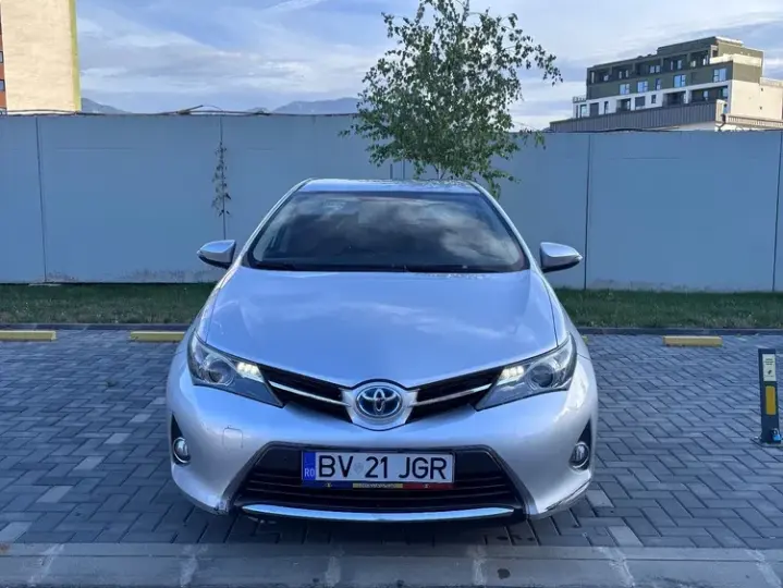 Toyota Auris II 1.8 VVT-i Automatik Edition