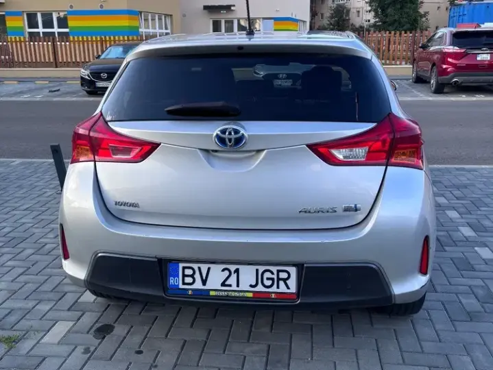 Toyota Auris II 1.8 VVT-i Automatik Edition
