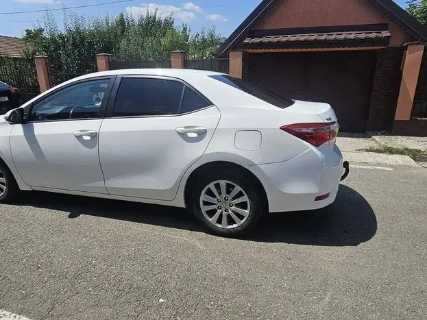 Toyota Corolla 1.6 Valvematic Luna