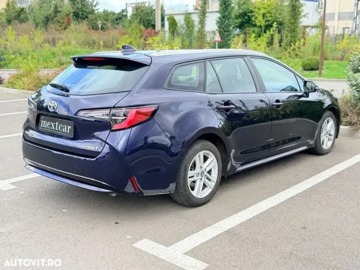 Toyota Corolla XII 1.8 Business Edition