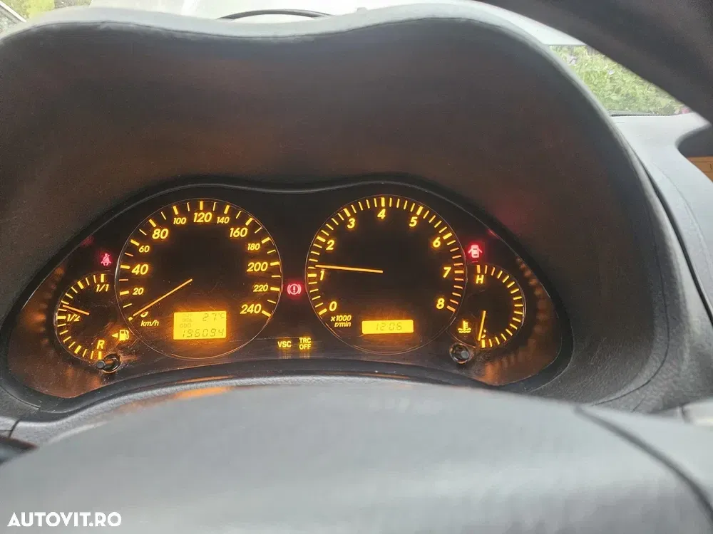 Toyota Avensis II 1.8 Comfort — imagine 3