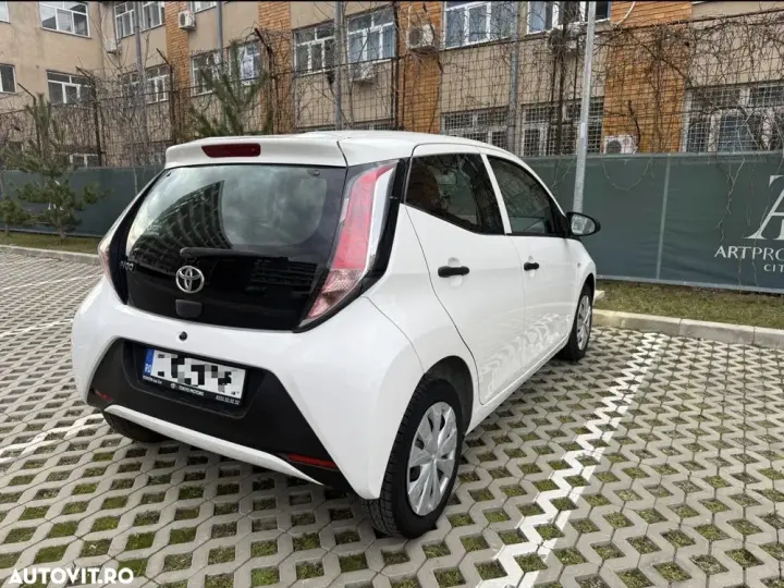 Toyota Aygo II 1.0 VVY-I 5 usi X