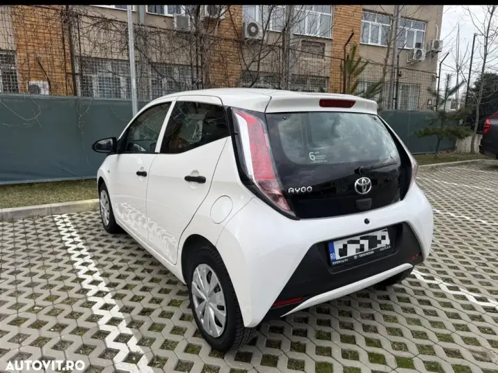 Toyota Aygo II 1.0 VVY-I 5 usi X