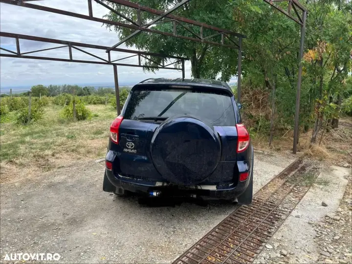 Toyota RAV4 2.2 D-4D 4x4