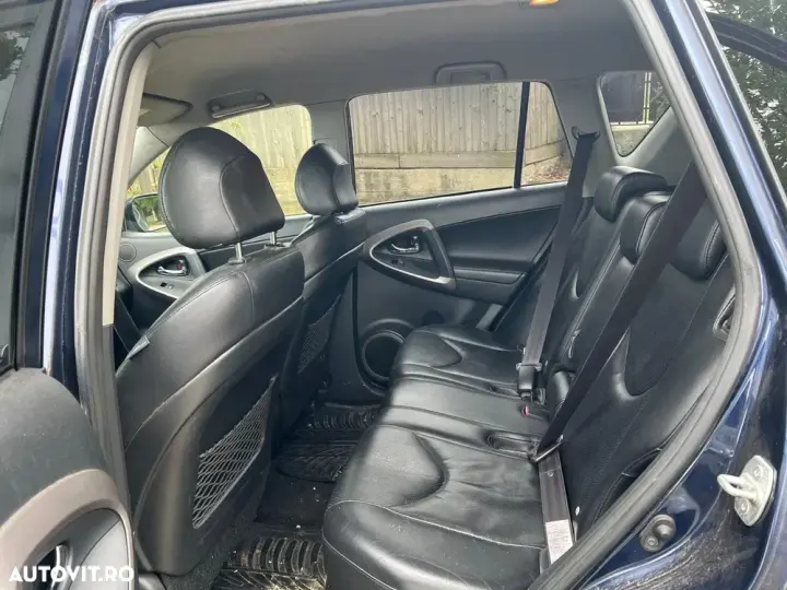 Toyota RAV4 2.2 D-4D 4x4