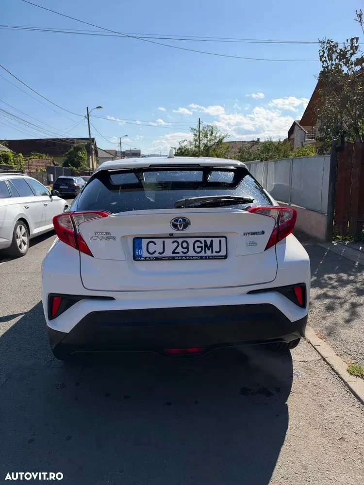 Toyota C-HR — imagine 4