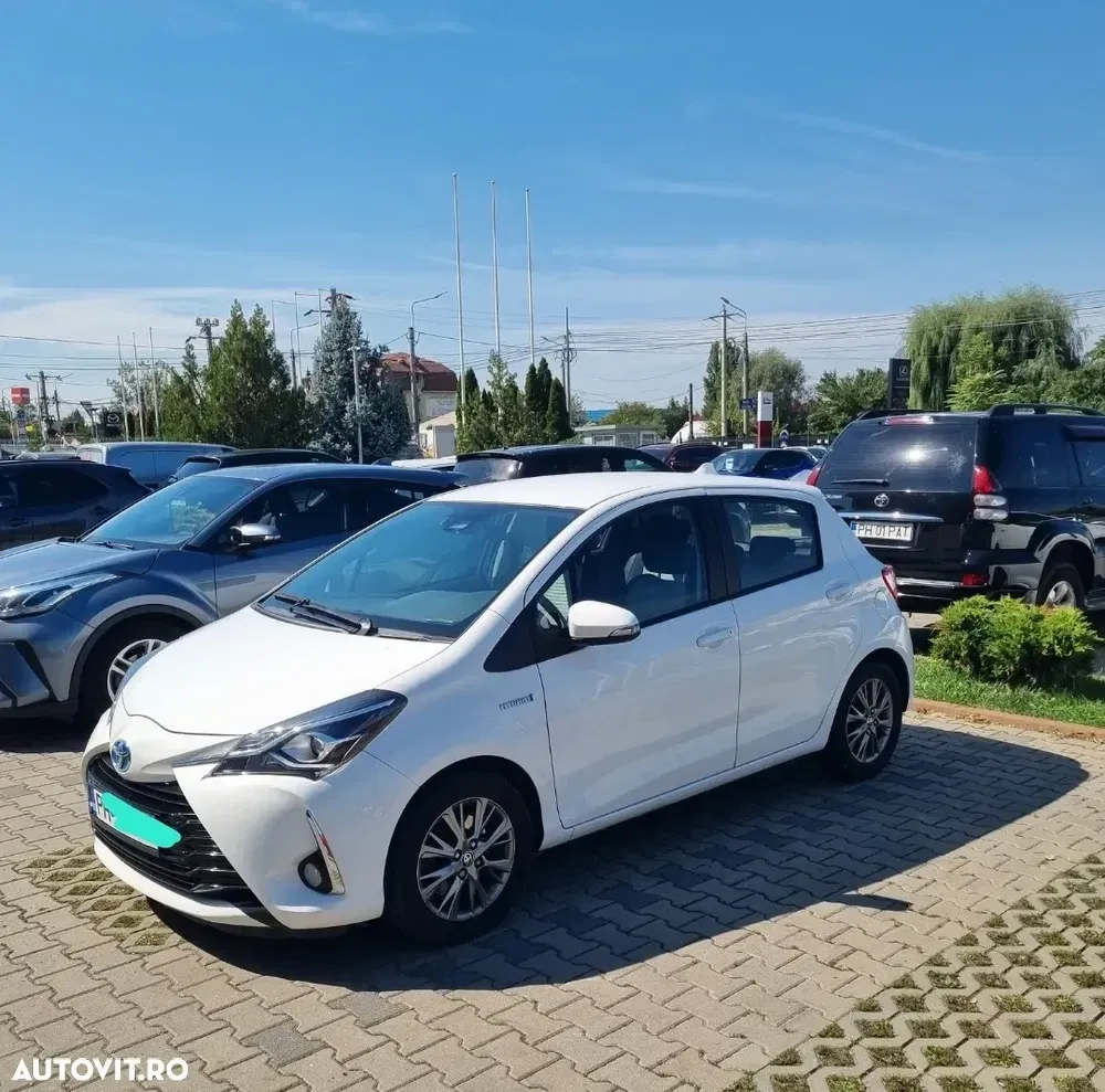 Toyota Yaris 1.5 VVT-i HSD Luna — imagine 4