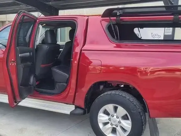 Toyota Hilux VIII 4x4 Double Cab M/T Invincible