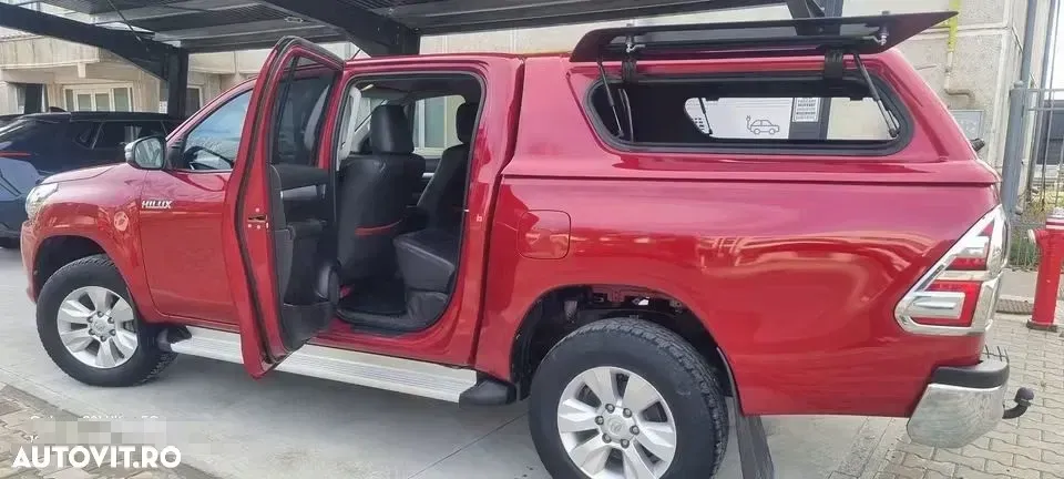 Toyota Hilux VIII 4x4 Double Cab M/T Invincible — imagine 3