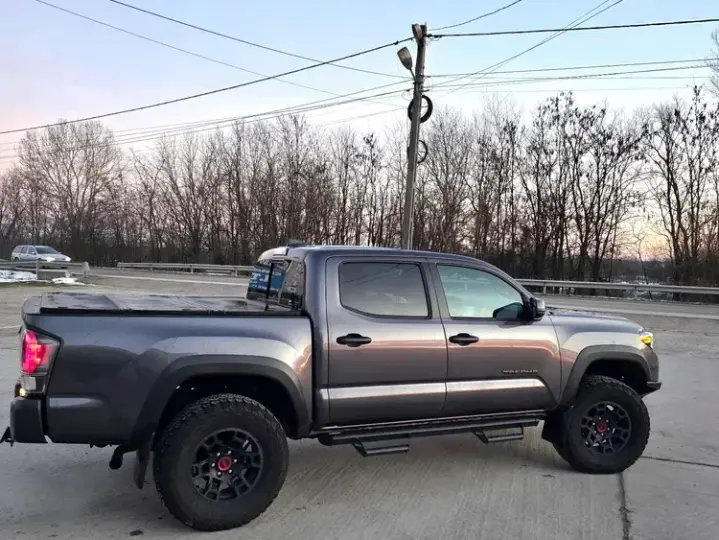 Toyota Tacoma