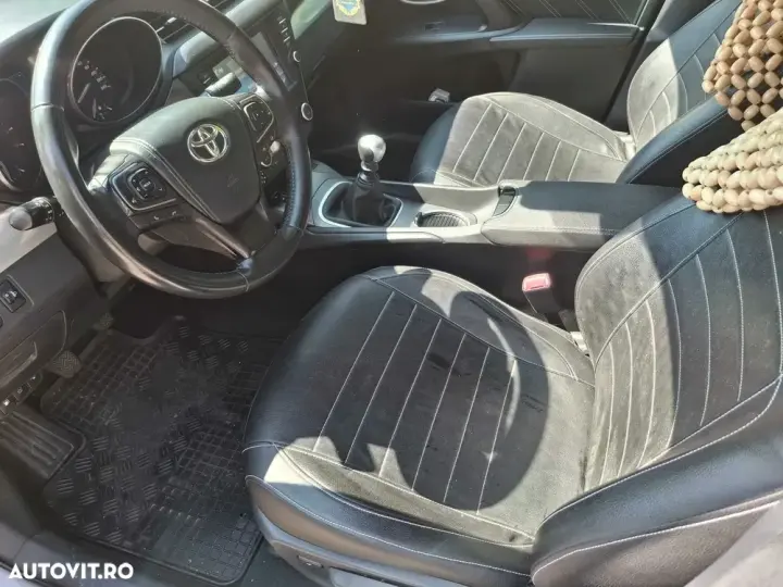 Toyota Avensis 1.8 Elegance
