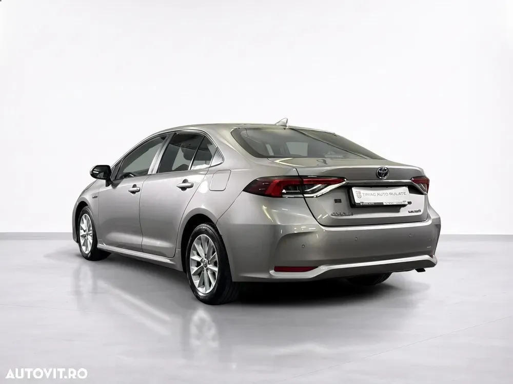 Toyota Corolla — imagine 3
