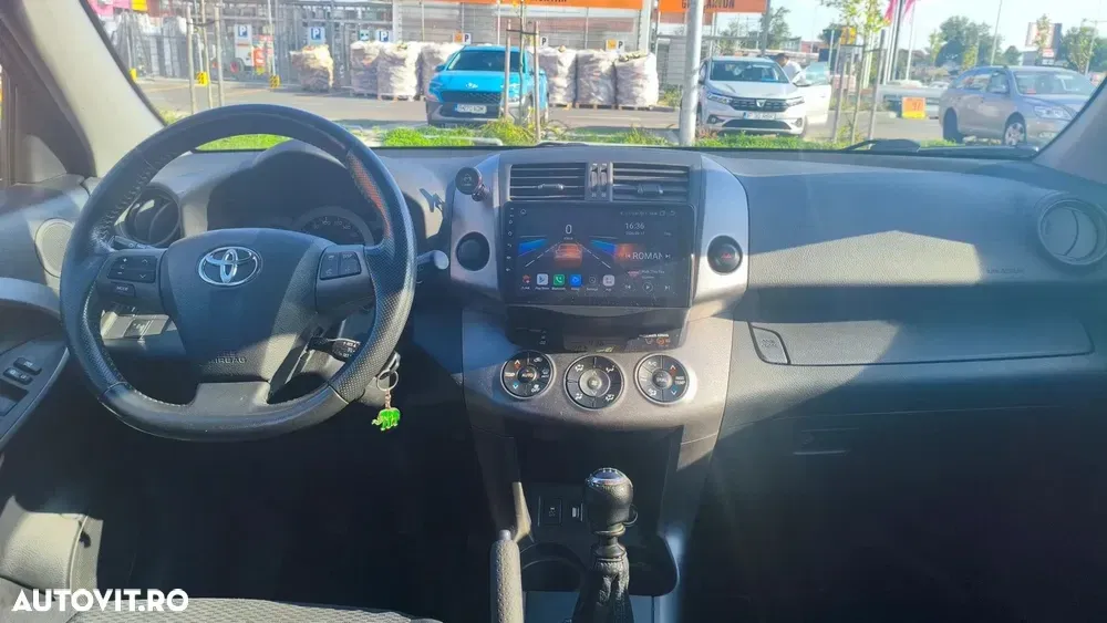 Toyota RAV4 III 2.0 Executive — imagine 5